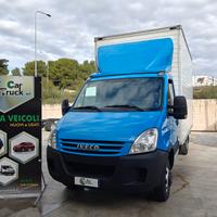 Iveco Daily 35C10 con box