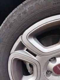 4 Gomme Estive Goodyear EfficientGrip 185/55 R15