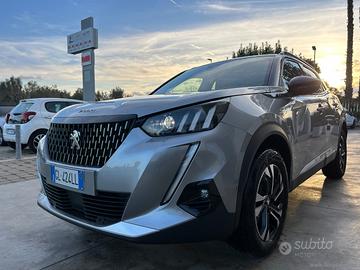 PEUGEOT 2008 BlueHDi 110 S&S GT