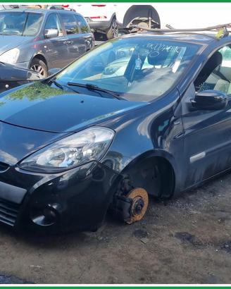 Ricambi Usati RENAULT CLIO 3a Serie 2011