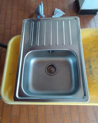 Lavandino cucina inox