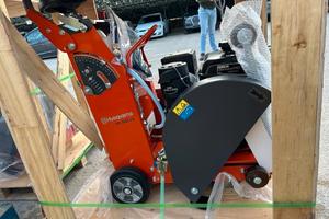 TAGLIA SUOLO HUSQVARNA FS400 con disco da 500 HUSQ