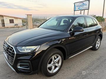 Audi Q5 40 2.0 tdi mhev 12V Business Advanced quat