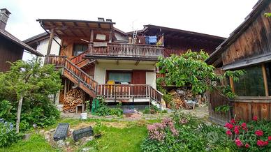 Appartamento vacanza su due piani sappada cima