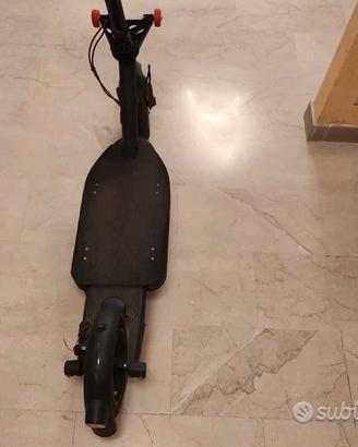 Xiaomi 4 pro monopattino