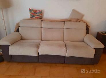 Divano comfort 3 posti con funzione relax