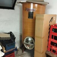 700 litri vetroresina con ispezione per svuotarla