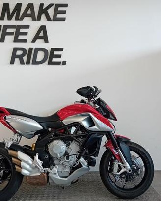 MV AGUSTA RIVALE 800 - 2013