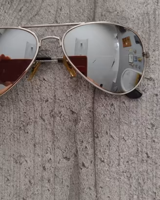 occhiali Rayban a specchio 