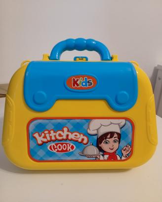 Valigetta portatile cucina giocattolo con accessor