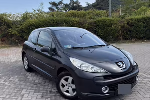 Peugoet 207 2006