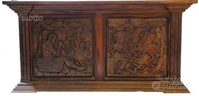 Scrivania noce massello intagliata antica