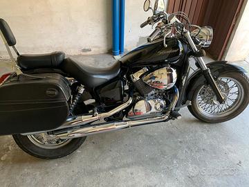 Honda shadow 750