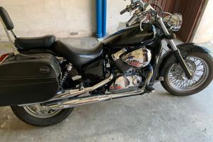 Honda shadow 750