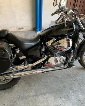 Honda shadow 750