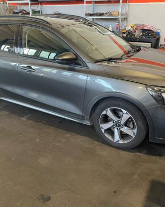 Ford Focus Active 1,5 dirsel 120 cv automatica