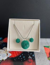 Parure collana e orecchini a lobo