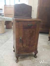 comodino in noce vintage