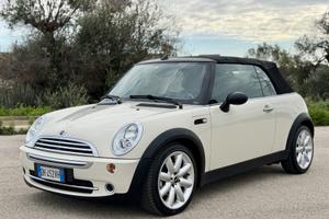 Mini 1.6 16V One Sidewalk Cabrio
