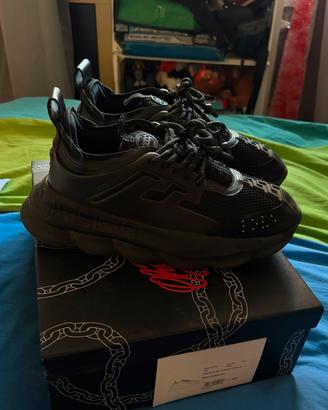 Sneakers Versace Chain Nere (Complete di scatola)