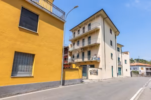 4 LOCALI A IVREA