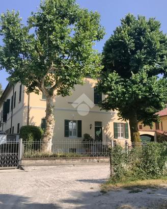 5 LOCALI A CERNUSCO LOMBARDONE