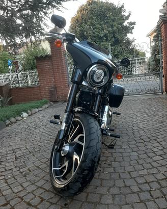 Harley Davidson  Sportglide