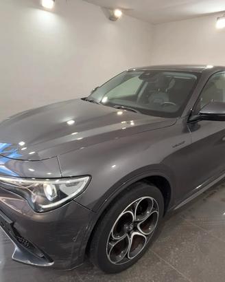Alfa Romeo Stelvio 2.2 Turbodiesel 210 CV AT8 Q4 V