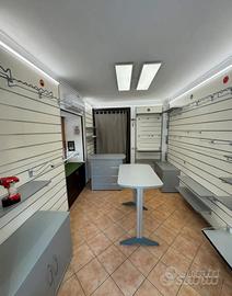arredamento negozio
