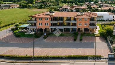 UFFICIO A MANERBA DEL GARDA