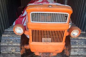 Trattore Fiat 605 +trincia sicma spostamento idrau