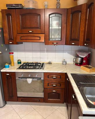 Cucina+lettini completi+sedie
