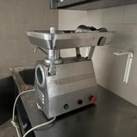 Tritacarne professionale