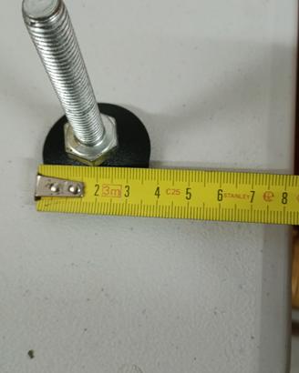 Piedini regolabili snodati M10