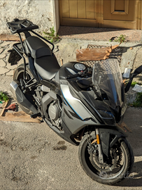 Cf moto 650 gt 2022