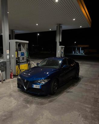 Alfa Romeo Giulia  2.2 Turbodiesel 210 CV Q4 AT8
