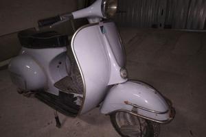 Piaggio Vespa 125