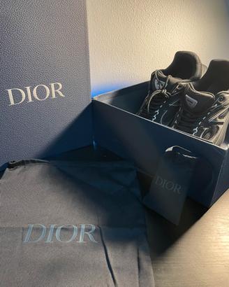 Dior b30