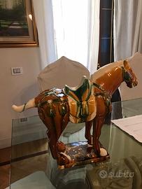 Cavallo   e vaso arte cinese
