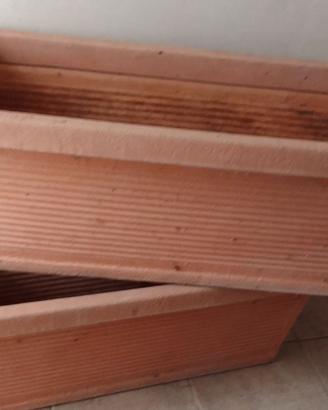 Fioriera in plastica da 96  cm