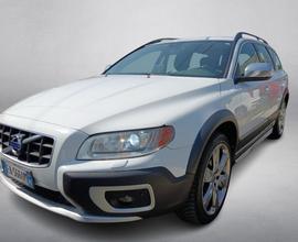 VOLVO XC70 D5 205CV AWD Geartronic Summum
