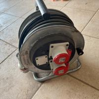 Tamburo avvolgicavo in acciaio 380v.