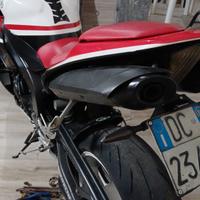 Yamaha R1 del 2007