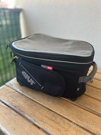 Borsa/zaino Givi serbatoio o portapacchi