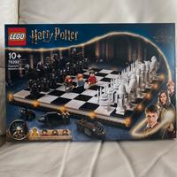 LEGO 76392 Scacchiera di Hogwarts senza figure oro