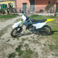 Husqvarna 125 TARGATO