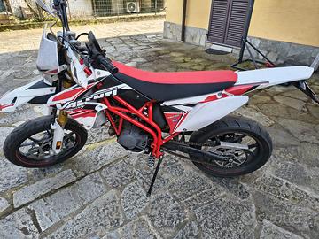 Racing Valenti Naked N01 50CC