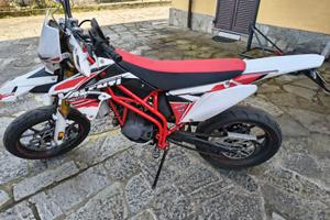 Racing Valenti Naked N01 50CC