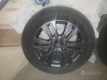 Cerchi e pneumatici 