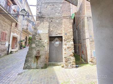 RUSTICO A CARBOGNANO